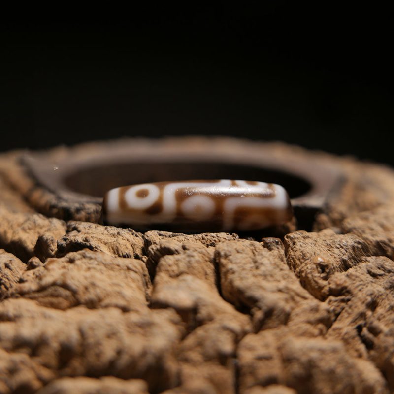 Prosperity Nine-Eye Dzi Pendant - Image 2