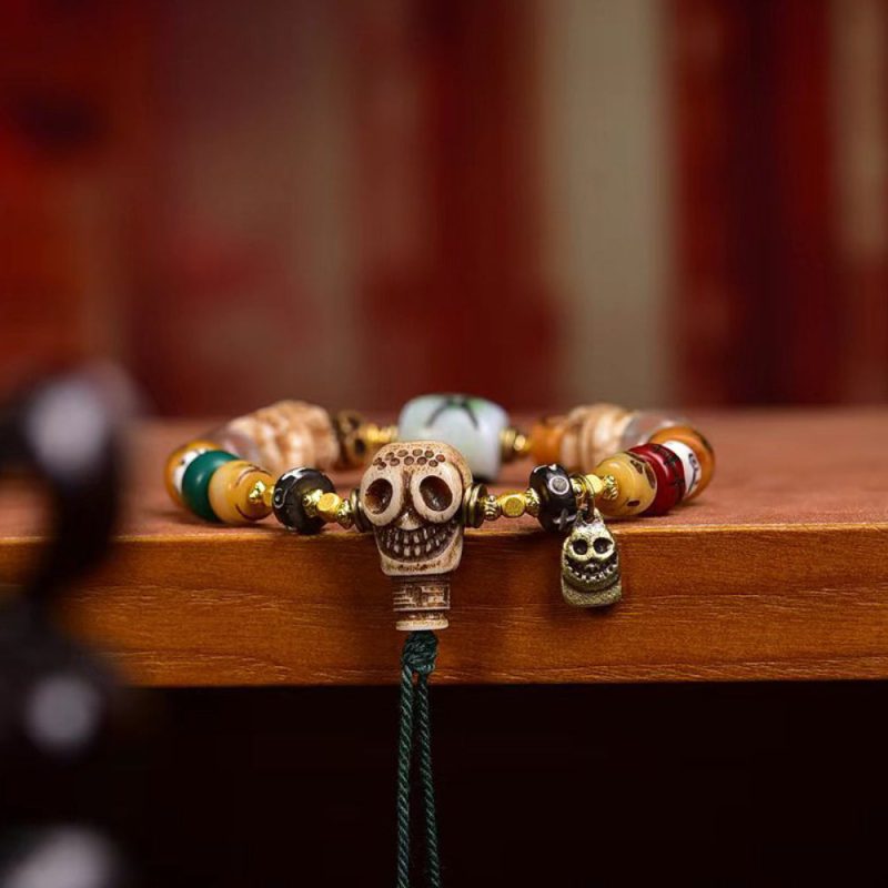 Courage Totem Crystal Bracelet - Image 2