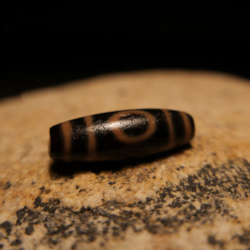Guardian Trinity Three-Eye Dzi Pendant - Image 2