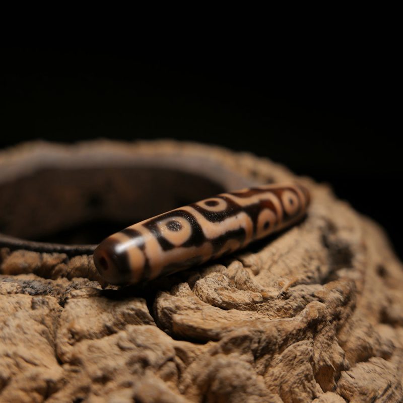 Eternal Force Pendant with Rare Twelve-Eye Dzi - Image 2