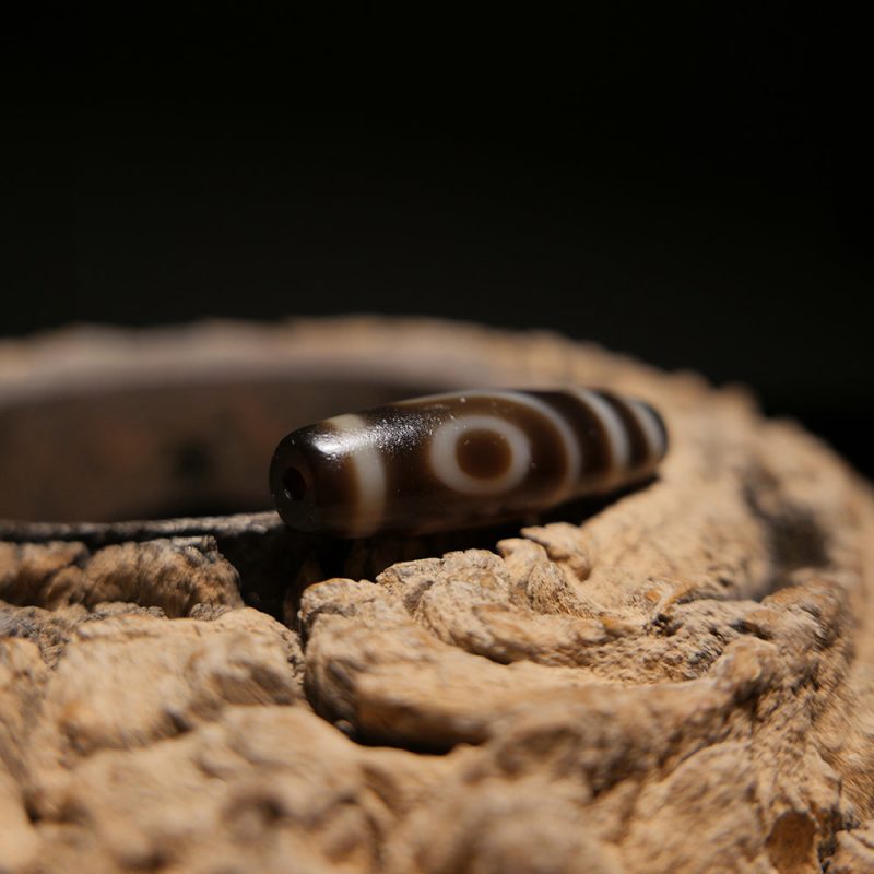 Fortune Charm Two-Eye Dzi Pendant - Image 2