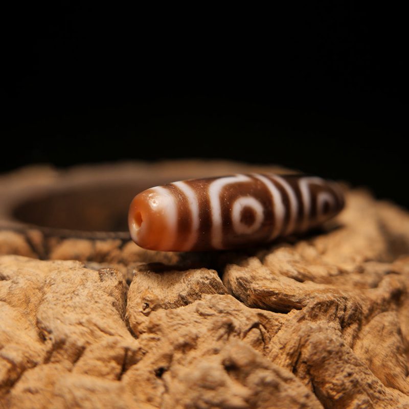 Prosperity Four-Eye Dzi Pendant - Image 2