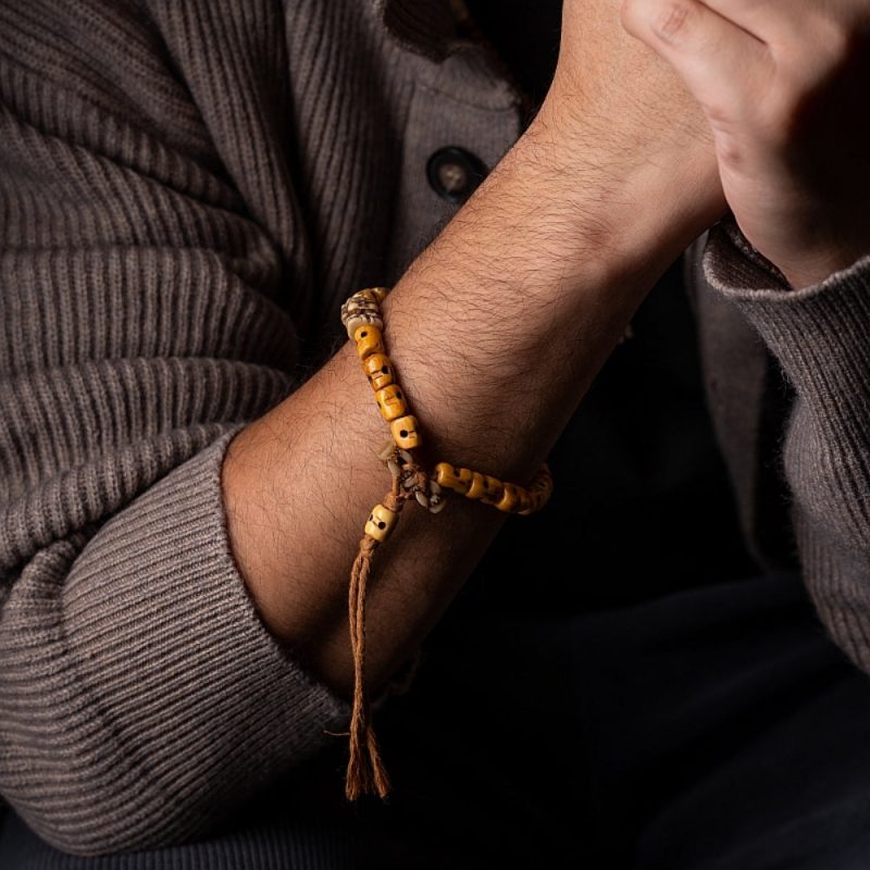 Tibetan Consume Cow Bones Protection Bracelet – Handcrafted Spiritual Energy Beads - Image 2
