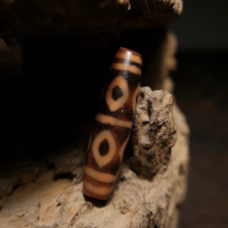 Vital Harmony Eight-Eye Pendant - Image 3
