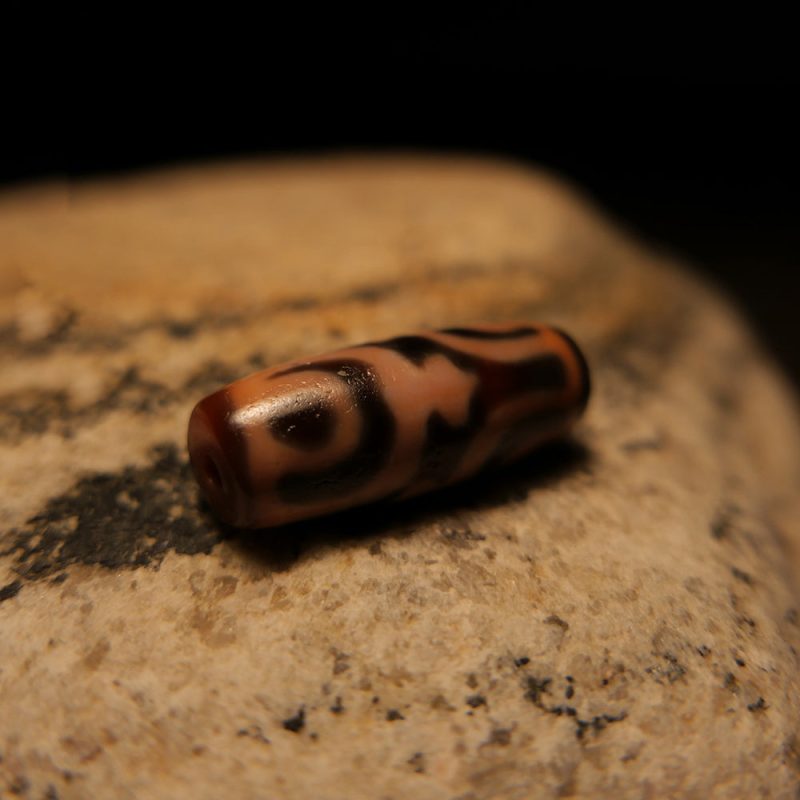 Guardian Vessel Red Bottle Dzi Pendant - Image 4