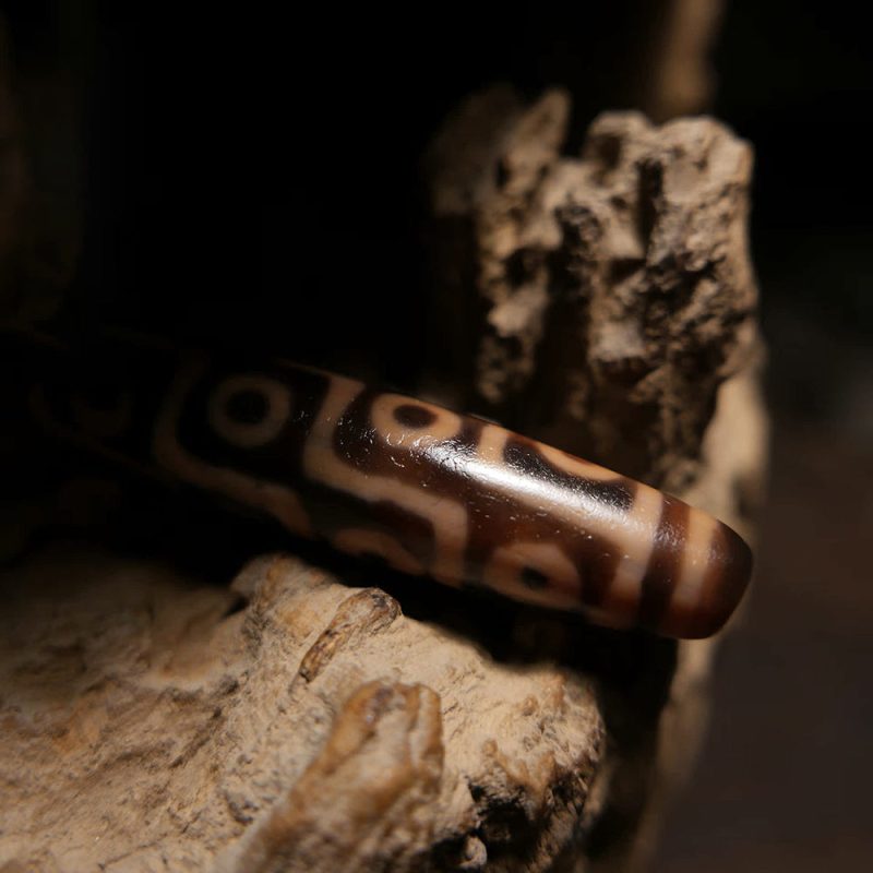 Eternal Force Pendant with Rare Twelve-Eye Dzi - Image 4