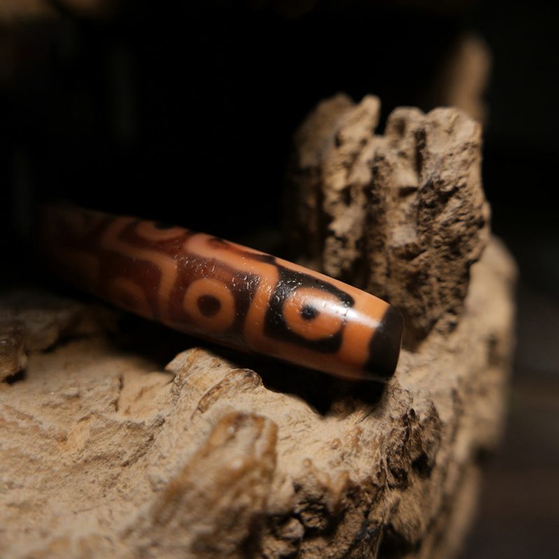 Vitality Twelve-Eye Dzi Pendant - Image 5