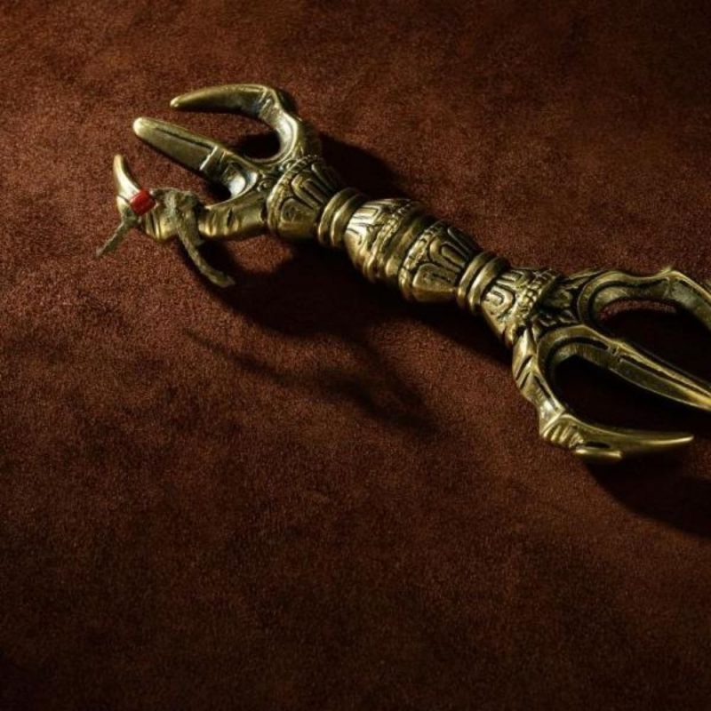 Qing Dynasty Trisula of Wrathful Vajra Yellow Copper Alloy Tibetan Ritual Item Antique - Image 2