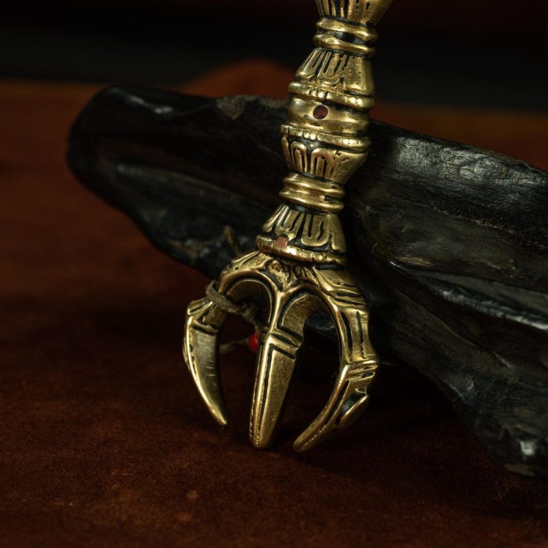 Qing Dynasty Trisula of Wrathful Vajra Yellow Copper Alloy Tibetan Ritual Item Antique - Image 12