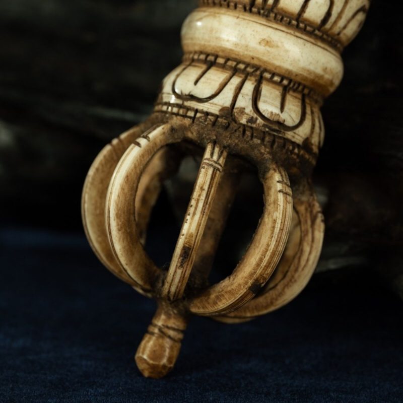 Qing Dynasty Tibetan Antique Bone Carved Nine-Pronged Vajra Ritual Object Mindrolling Monastery - Image 8