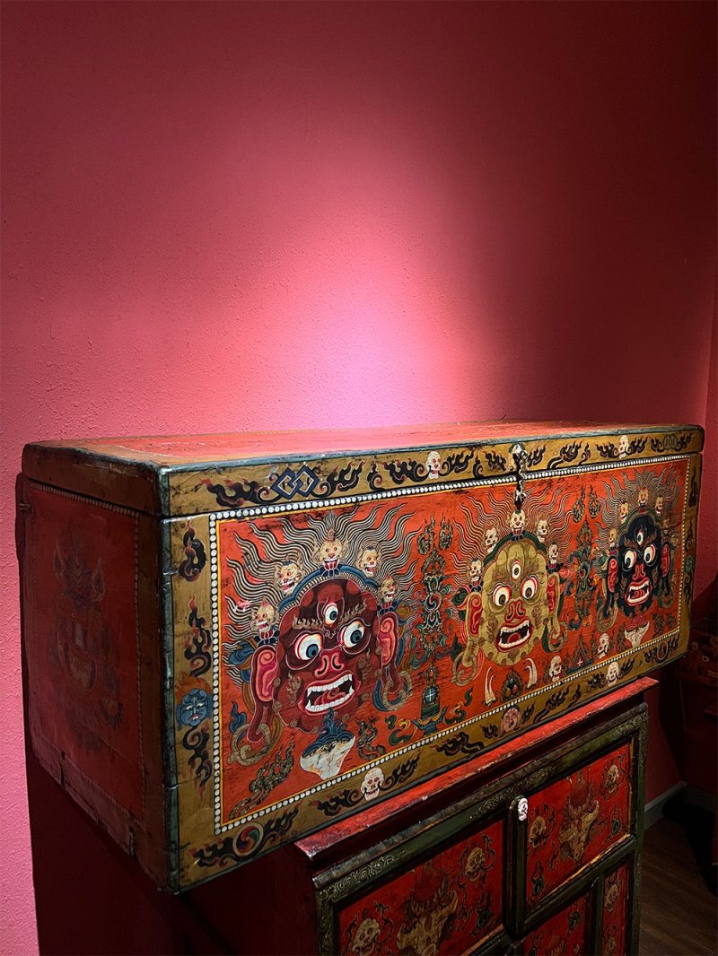 18th Century Colorful Three-Eyed Guardian Buddha Treasure Chest Tibetan Storage Box Furniture From Central Tibet - Image 10