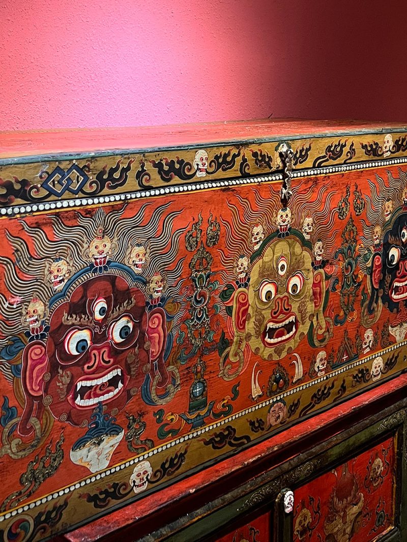 18th Century Colorful Three-Eyed Guardian Buddha Treasure Chest Tibetan Storage Box Furniture From Central Tibet - Image 3