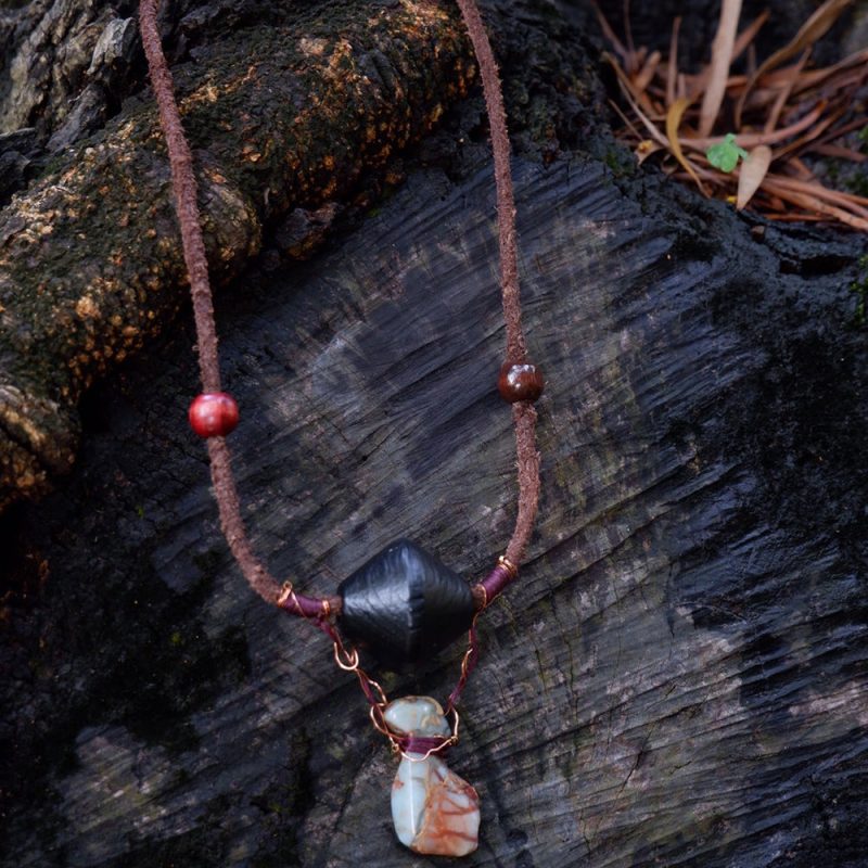 Wellness Stone Pendant Pendant with Leather and Copper - Image 2