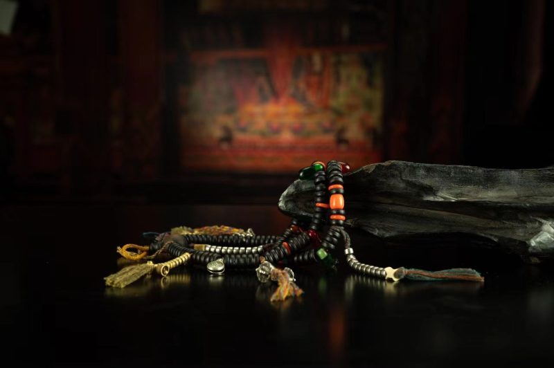 19th Century 108 Tibetan Antique Accessories Rosary Beads Old Red Sandalwood Bhaisajyaguru Beads - Image 15