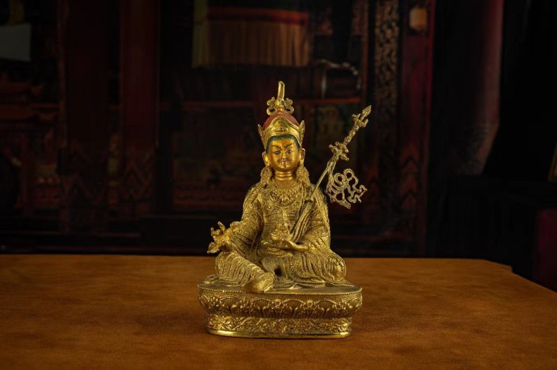 19th Century Padmasambhava Tibetan Antique Buddha Statue Fully Engraved Gilt From Dorje Drak Monastery - Image 11