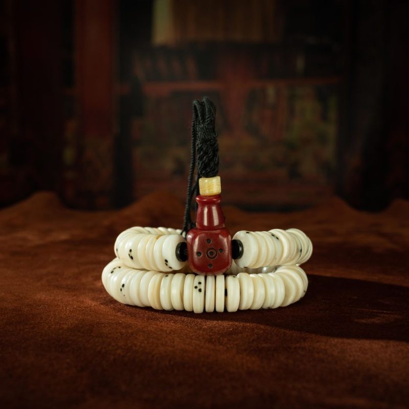 Qing Dynasty  Tridacna gigas prayer beads Tridacna fossils  Tibetan ritual article Antique - Image 6
