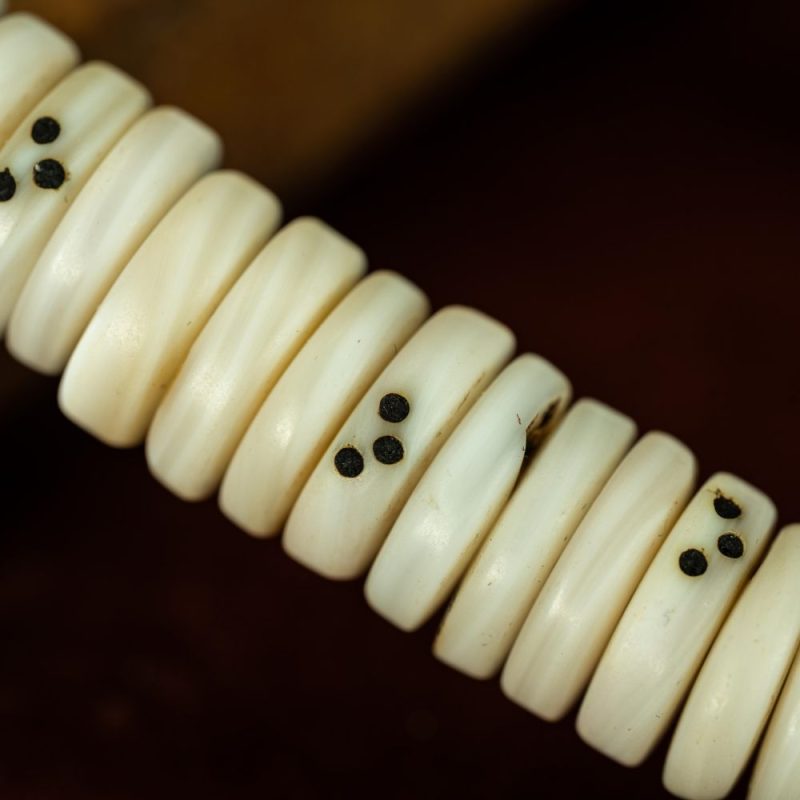 Qing Dynasty  Tridacna gigas prayer beads Tridacna fossils  Tibetan ritual article Antique - Image 12