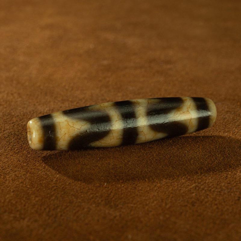 Yellow Tooth Double Tiger Teeth Old Dzi Beads Tibetan Millennium Dzi Beads Calcification - Image 4