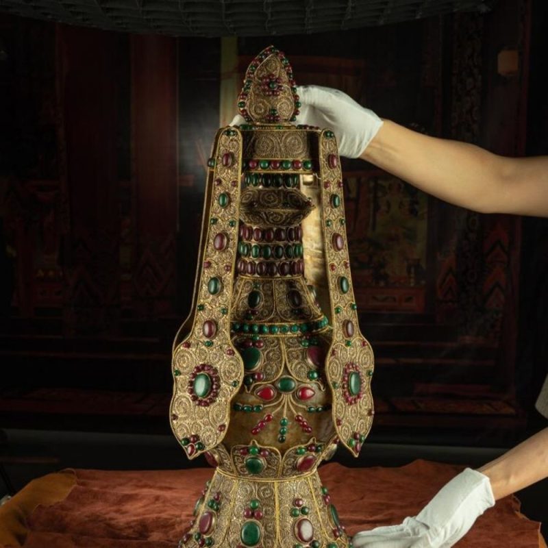 Qing Dynasty  Eternal Longevity Precious Vase Tibetan Colossal Edition Silver Filigree With Inlaid Gemstones Riwoche Monastery - Image 6