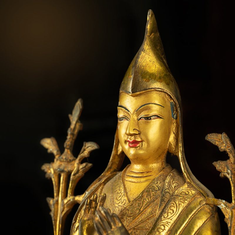 Extremely Rare Qing Dynasty Tibetan Gilt Tsongkhapa Statue Revered By Tibetans As The Second Buddha - Image 5