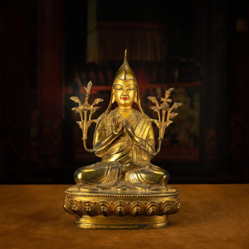 Extremely Rare Qing Dynasty Tibetan Gilt Tsongkhapa Statue Revered By Tibetans As The Second Buddha - Image 2