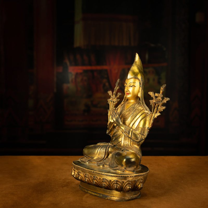 Extremely Rare Qing Dynasty Tibetan Gilt Tsongkhapa Statue Revered By Tibetans As The Second Buddha - Image 3