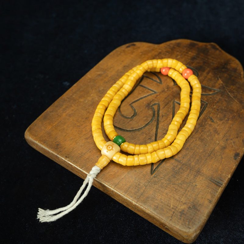 Qing Dynasty Tibetan Amber Yellow XB Bone Old Rosary Top Quality Exorcism Protection Bracelet - Image 2
