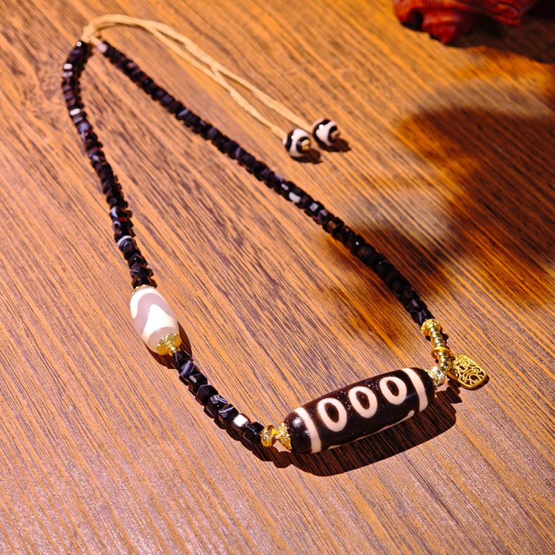 Five-Eye Tibetan Agate Pendant – Protection Talisman with Handcrafted Design - Image 6