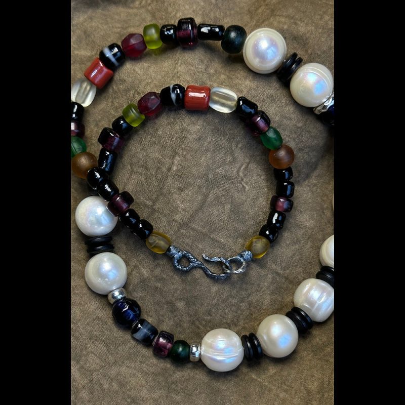 Sacred Harmony Crystal & Pearl Talisman - Image 11