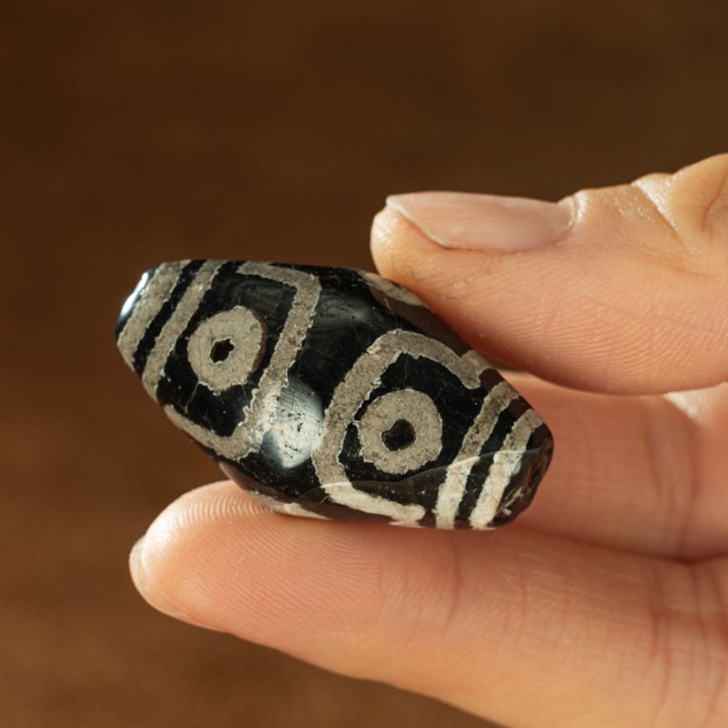 Vajra Mandala Six Eyes Old Dzi Beads Tibetan Millennium Dzi Beads Inlaid Erosion - Image 9