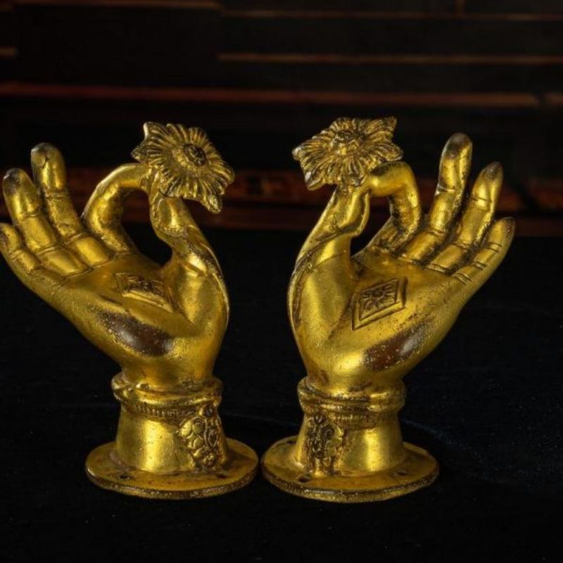 Qing Dynasty Lotus Flower Buddha Hand Gilded Tibetan Ritual Item Antique - Image 2