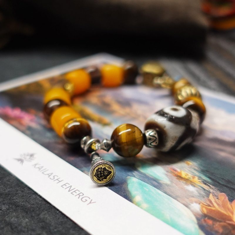 Protective Energy Three-Eyed Dzi Bead Bracelet Tibetan Vajra Silver Talisman - Image 2