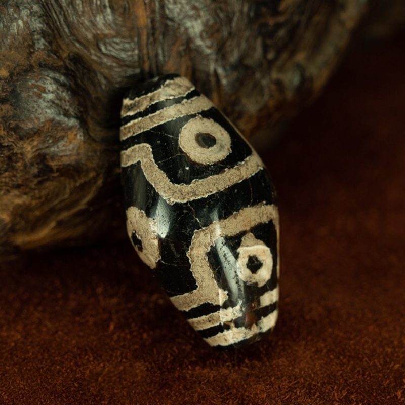 Vajra Mandala Six Eyes Old Dzi Beads Tibetan Millennium Dzi Beads Inlaid Erosion - Image 4