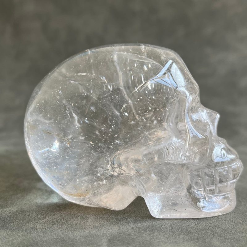 Quartz Crystal Skull Expands Psychic Energy Tibetan White Crystal - Image 2