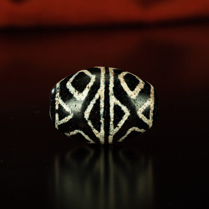 Hollow Tiger Tooth Vajra Six Eyes Old Dzi Beads Tibetan Millennium Dzi Beads Inlaid Erosion Special and Rare - Image 8