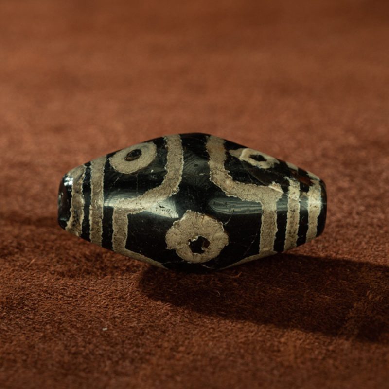 Vajra Mandala Six Eyes Old Dzi Beads Tibetan Millennium Dzi Beads Inlaid Erosion - Image 2