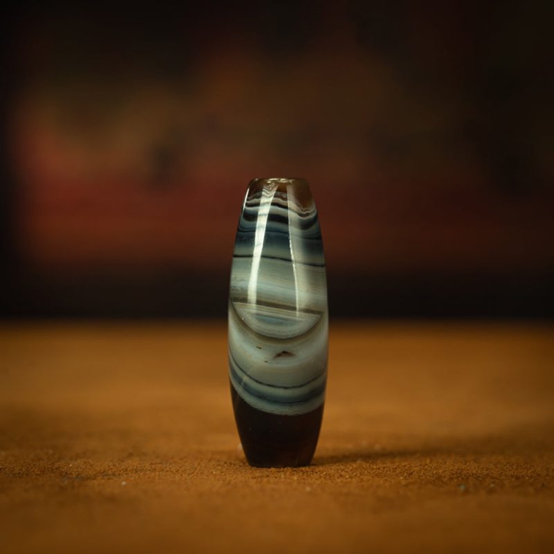 Blue-Chint Agate Eye Pendant – Mystical Swirls of Tibetan Craftsmanship