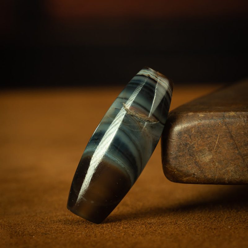 Blue-Chint Agate Eye Pendant – Mystical Swirls of Tibetan Craftsmanship - Image 2