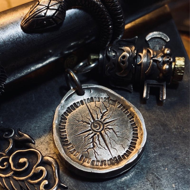 Thunderbolt Compass EXQUISITE IN Protection Sterling Silver 18K Gold Necklace - Image 2