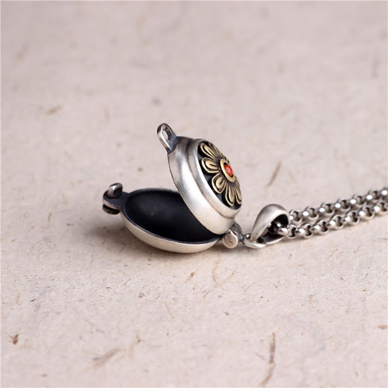 Blossom Guardian Gawu Pendant - Image 4
