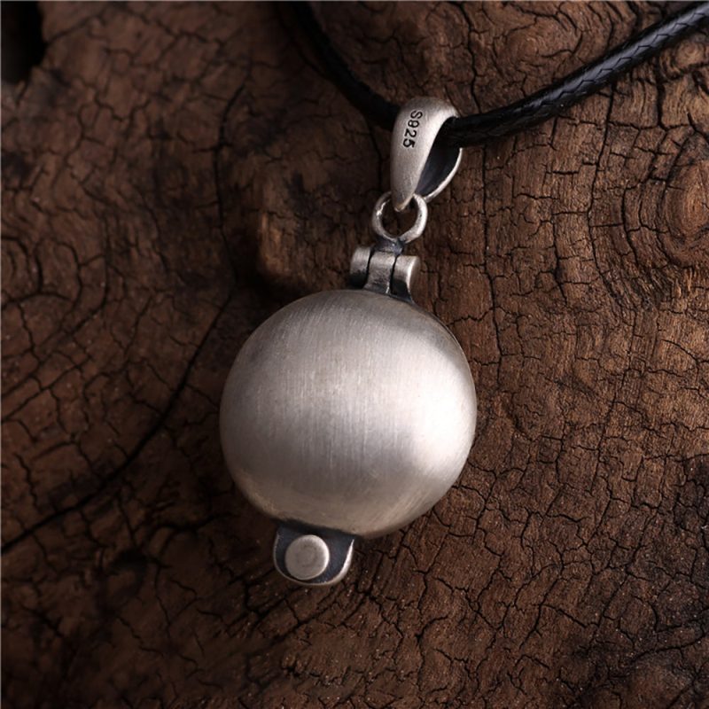 Blossom Guardian Gawu Pendant - Image 5