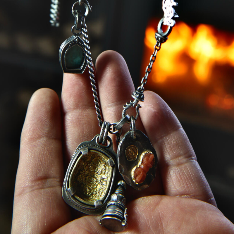 Wealth Protector Six-Armed Mahakala Pendant - Image 3