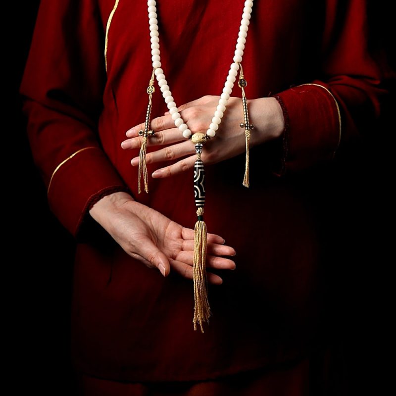 Pure White Bodhi Seed Necklace - Image 5