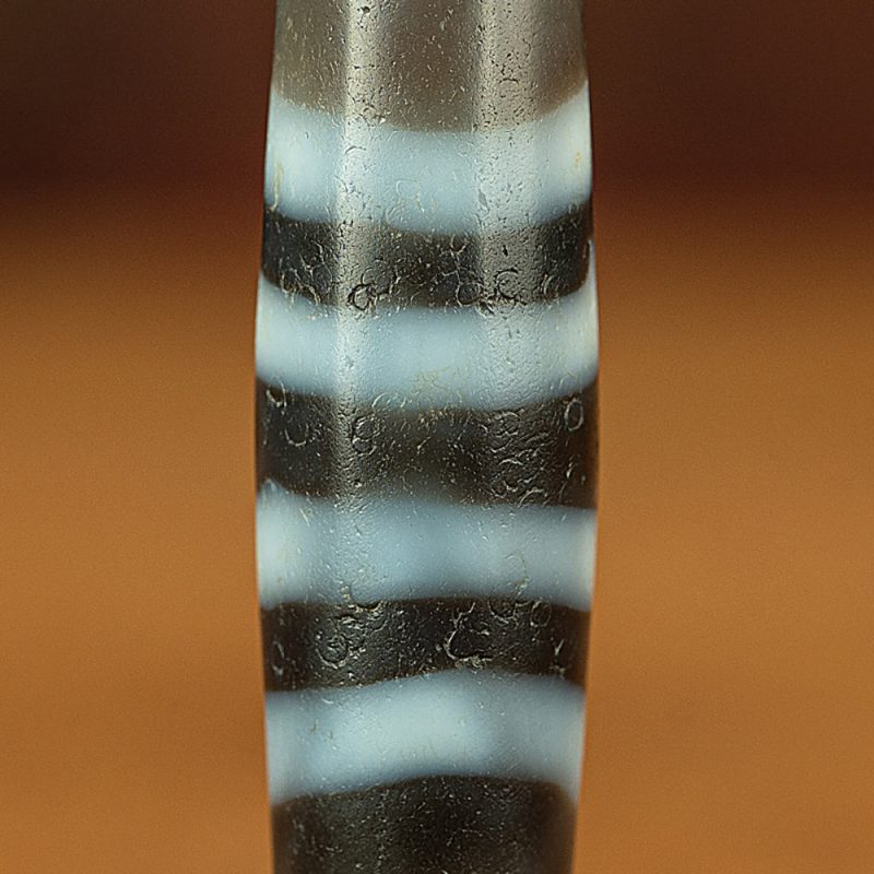 Seven-Line Pure Dzi Pendant - Symbol of Protection and Power - Image 2