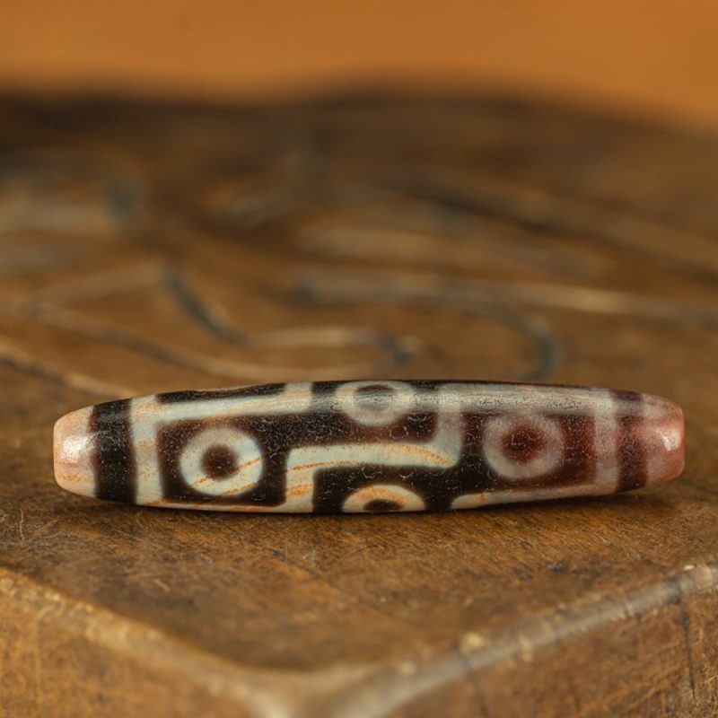 Nine-Eye Dzi Pendant – The King of Tibetan Talismans - Image 3