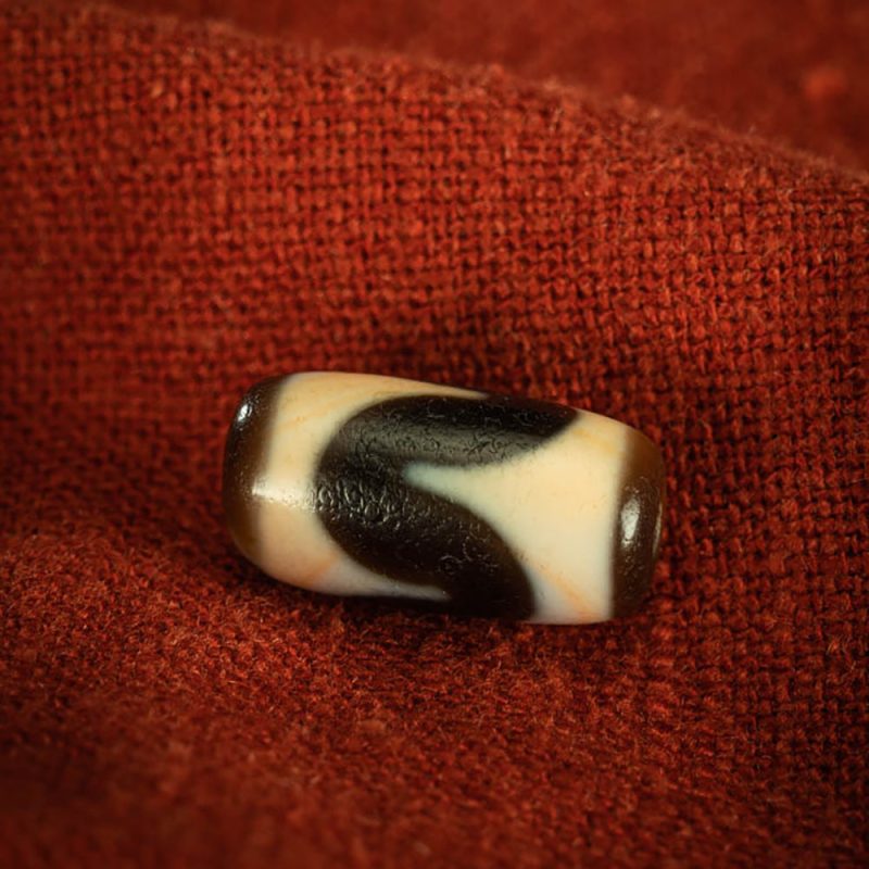 Red-Infused Dzi Pendant – Small but Mighty Energy Charm - Image 2