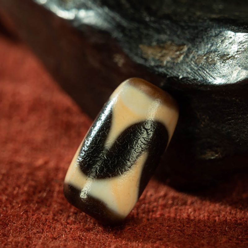 Red-Infused Dzi Pendant – Small but Mighty Energy Charm - Image 4