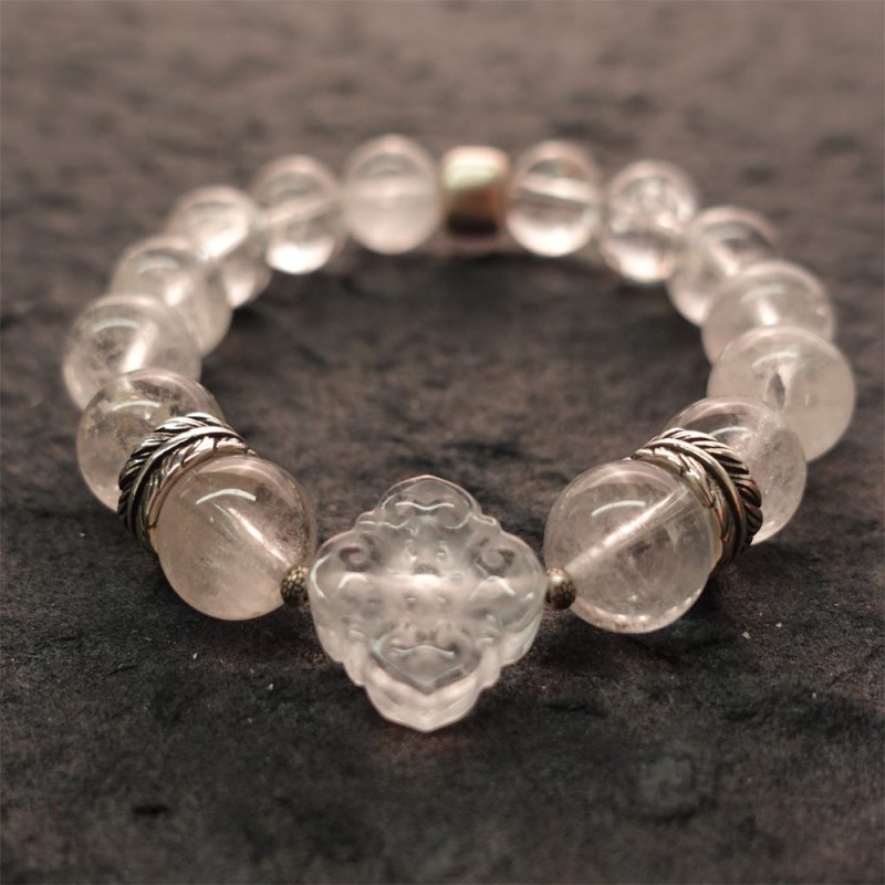 Pure Tranquility Tibetan White Quartz & Silver Wishful Cloud Bracelet - Image 6