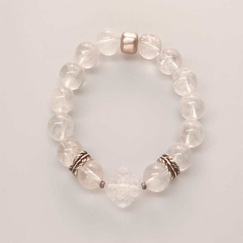 Pure Tranquility Tibetan White Quartz & Silver Wishful Cloud Bracelet - Image 7
