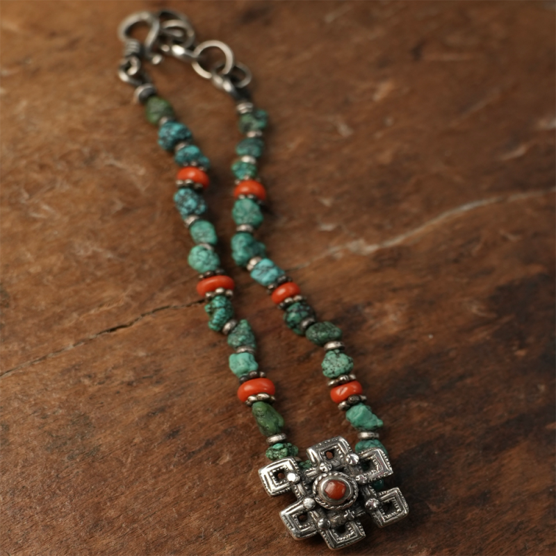 Wealth Guardian Turquoise Silver Bracelet - Image 5